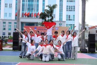 CUỘC THI “VIBES – NHỊP ĐIỆU TRI ÂN 20/11” KHÉP LẠI RỰC RỠ VỚI NHỮNG CẢM XÚC ĐÁNG NHỚ