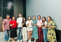 KHOA DU LỊCH VÀ NGOẠI NGỮ ĐỒNG HÀNH CÙNG NHÀ TRƯỜNG LAN TỎA GIÁ TRỊ LỊCH SỬ, BỒI ĐẮP LÝ TƯỞNG CÁCH MẠNG QUA BỘ PHIM “THANH ÂM VƯỢT ĐẠI DƯƠNG”